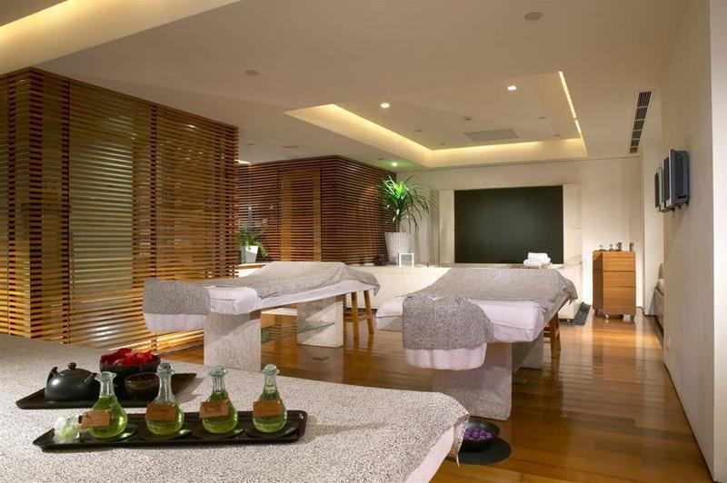 Hotel Regent Tchaj-pej Exteriér fotografie The spa at The Landmark, Hong Kong